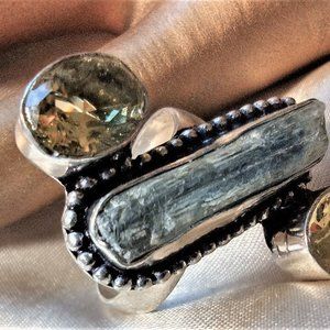 UNUSUAL & STUNNING KYANITE AND CITRINE RING  SIZE 8
